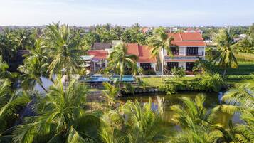 Pemandangan dari properti