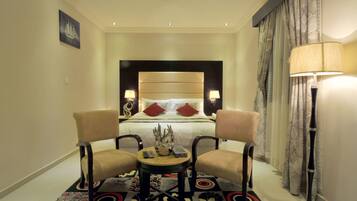 Zimmersafe, individuell dekoriert, schallisolierte Zimmer