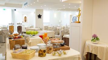 بوفيه إفطار