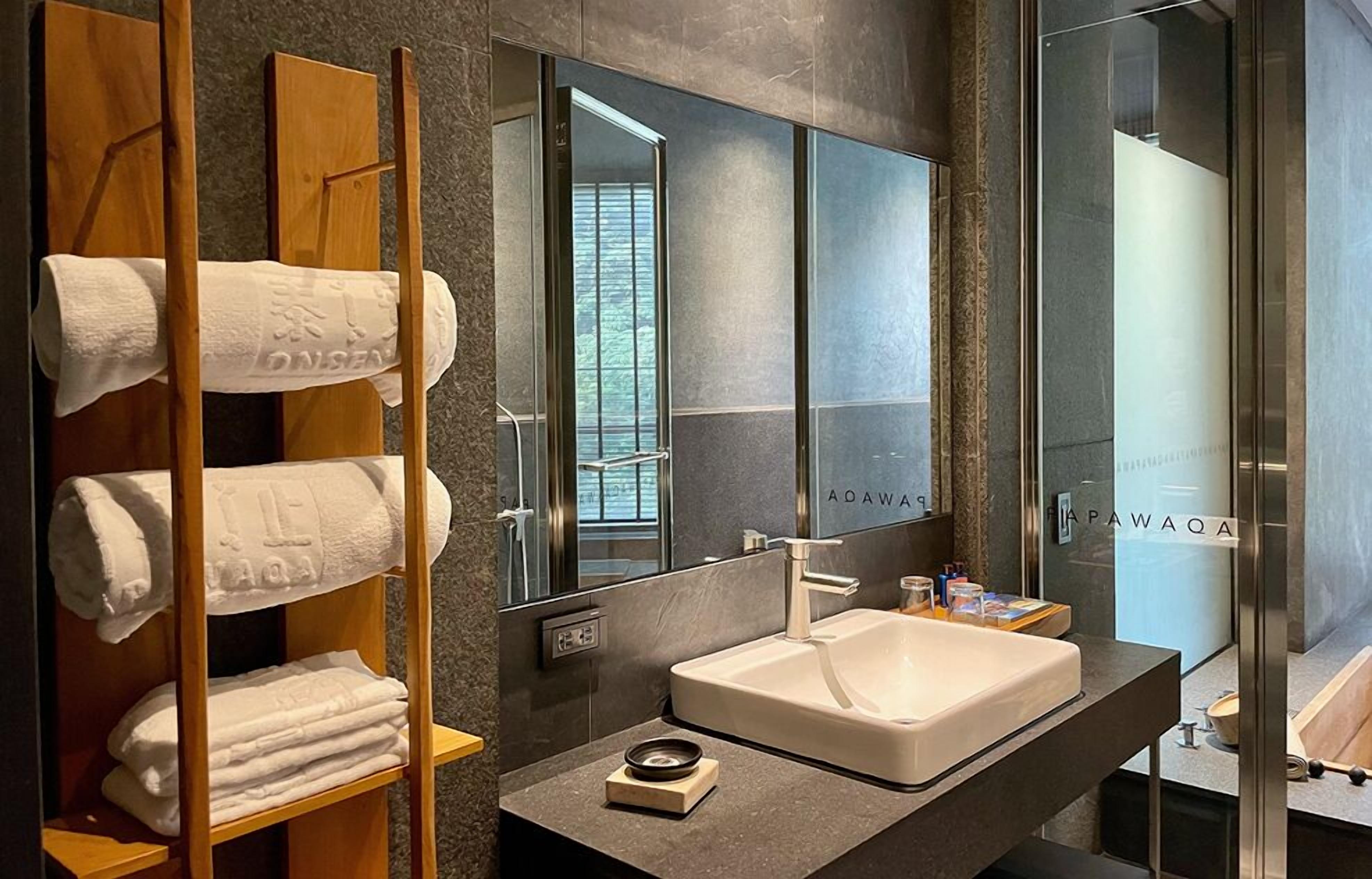 premium double room, 1 double bed, non smoking, river view | bathroom | spring water bathtub, designer toiletries, hair dryer, bathrobes