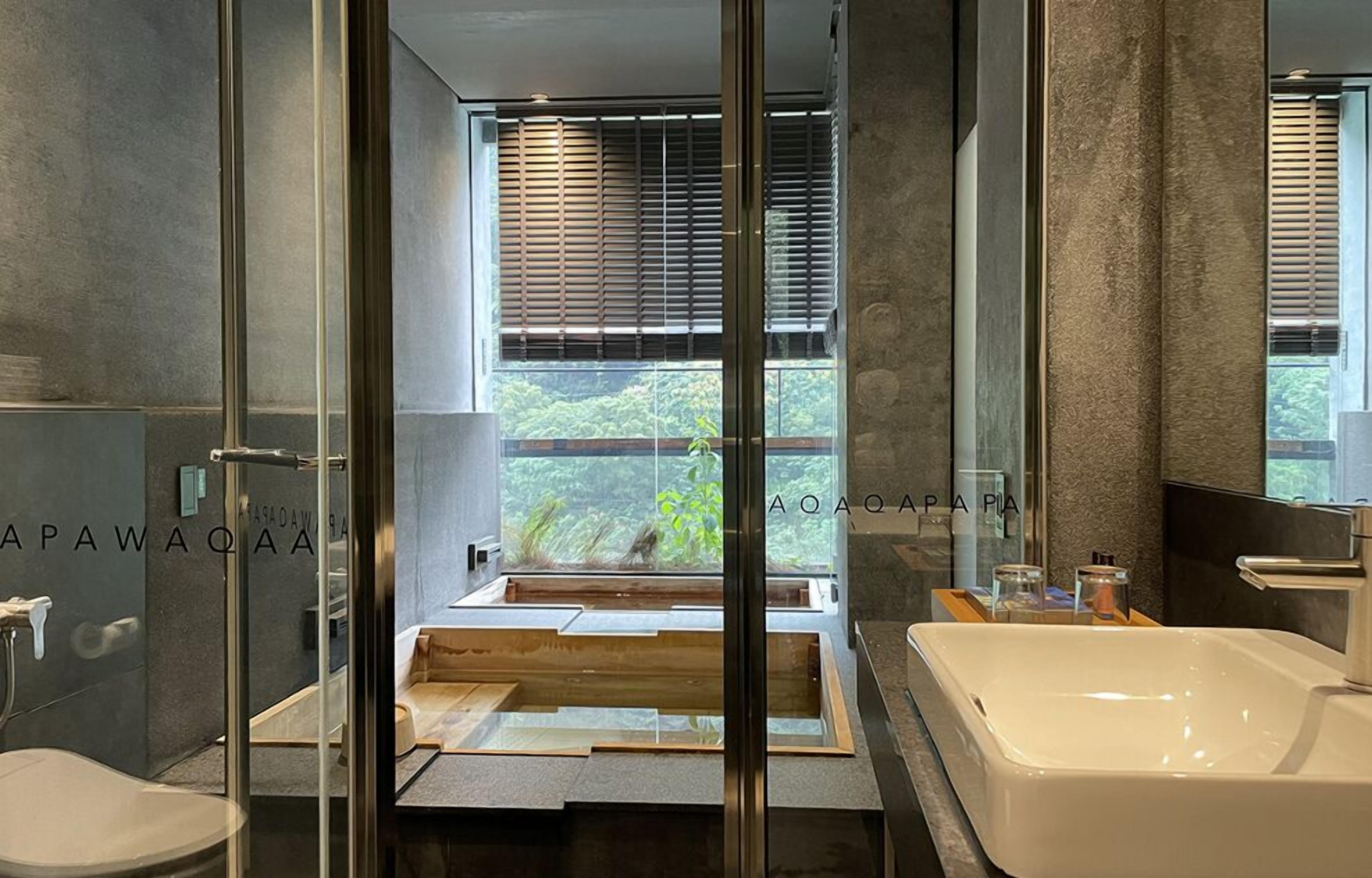 premium double room, 1 double bed, non smoking, river view | bathroom | spring water bathtub, designer toiletries, hair dryer, bathrobes
