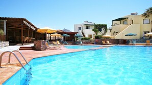 Outdoor pool - Kaissa Beach (Hersonissos)