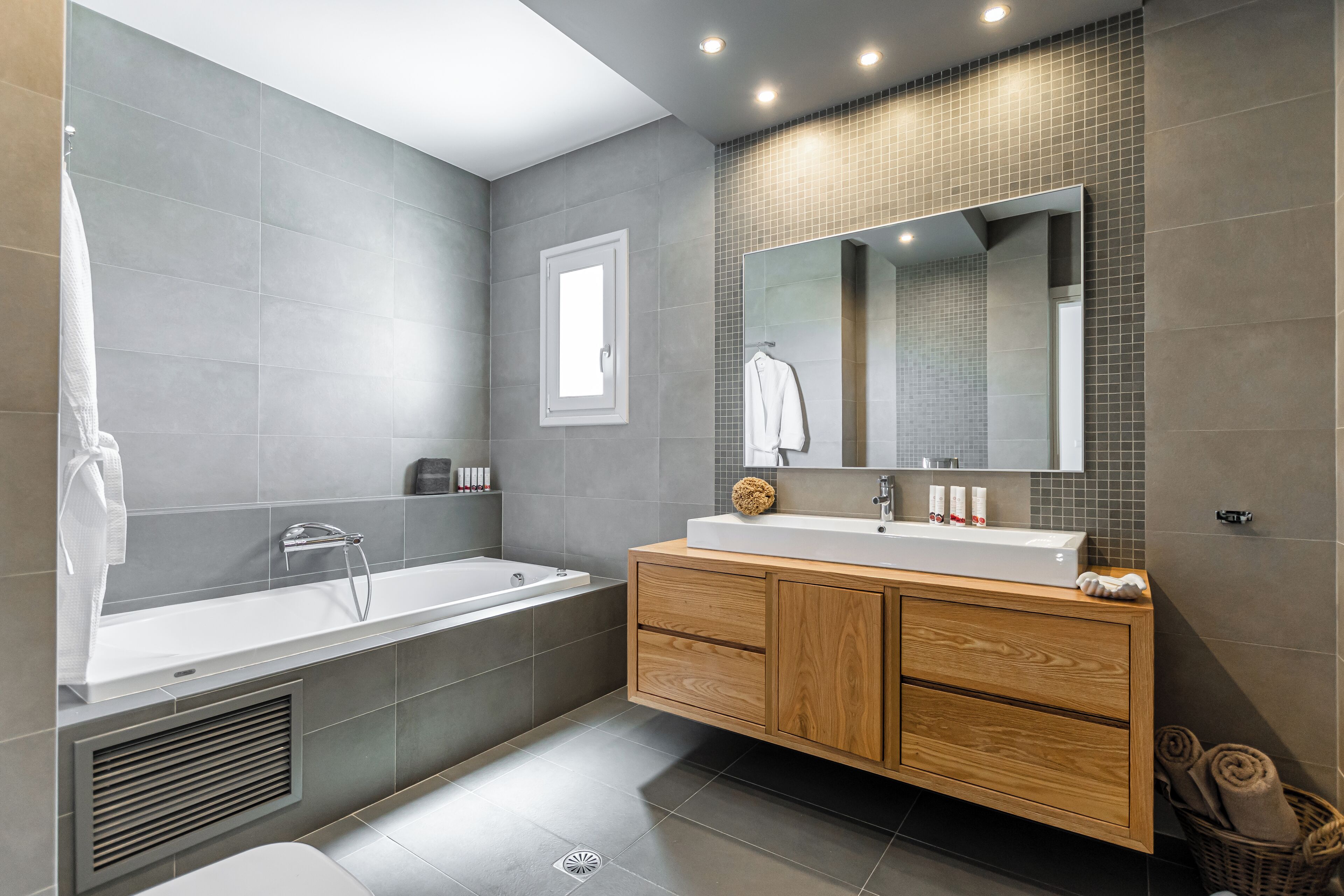 orkos beach villa with hot tub | bathroom | shower, free toiletries, hair dryer, towels