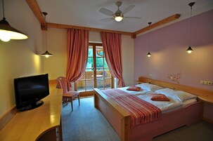 Ropa de cama de alta calidad y minibar