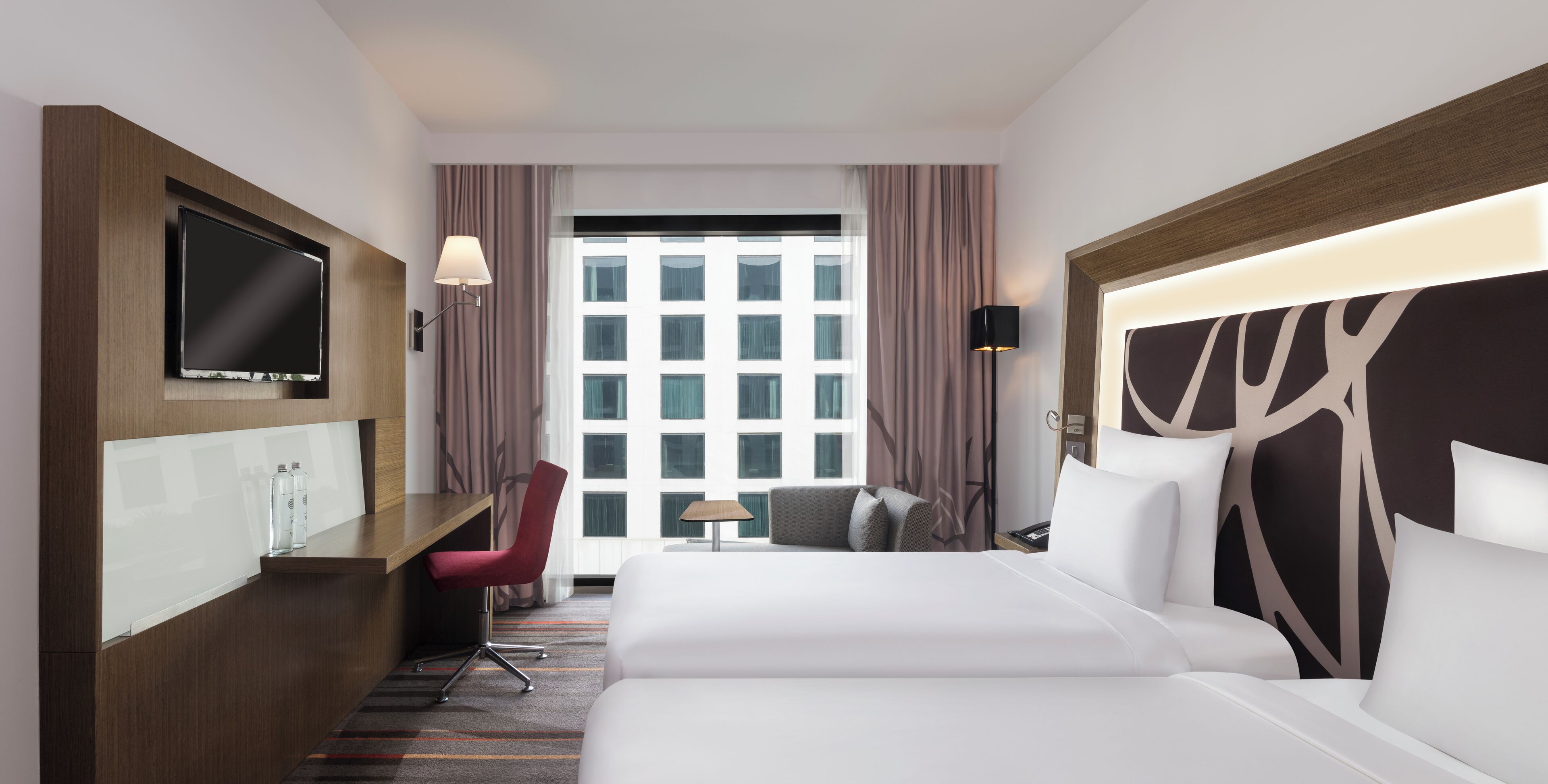 superior twin room - lounge access with cocktail hours.15% discount on f&b and laundry | 1 bedroom, minibar, in-room safe, desk