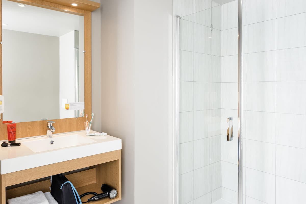 In-room safe, desk, laptop workspace, blackout curtains