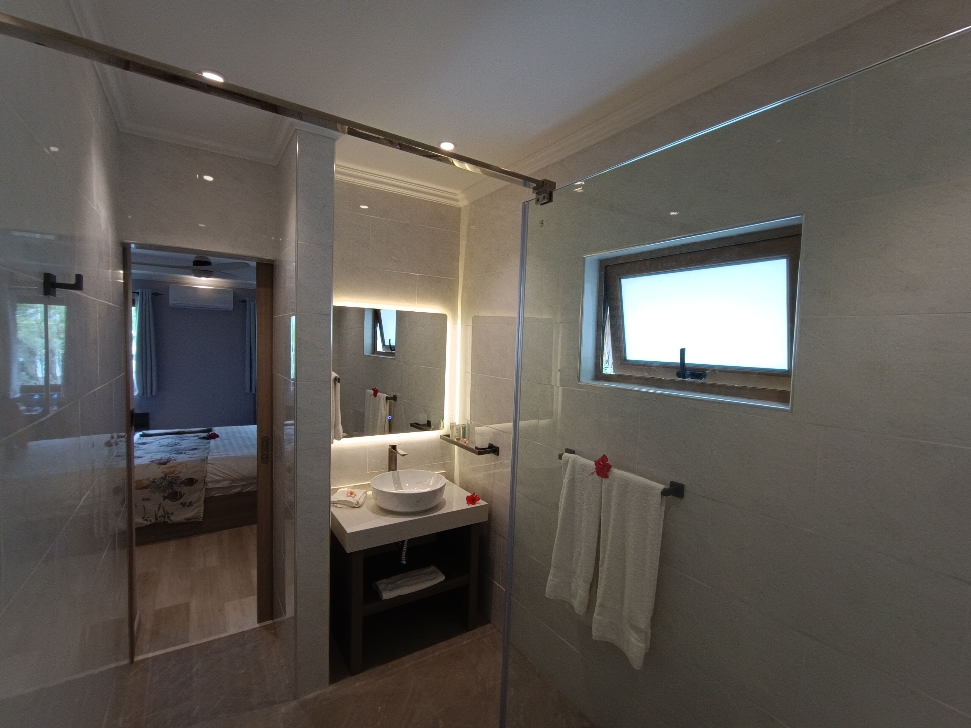 Photo - Crown Beach Hotel Seychelles