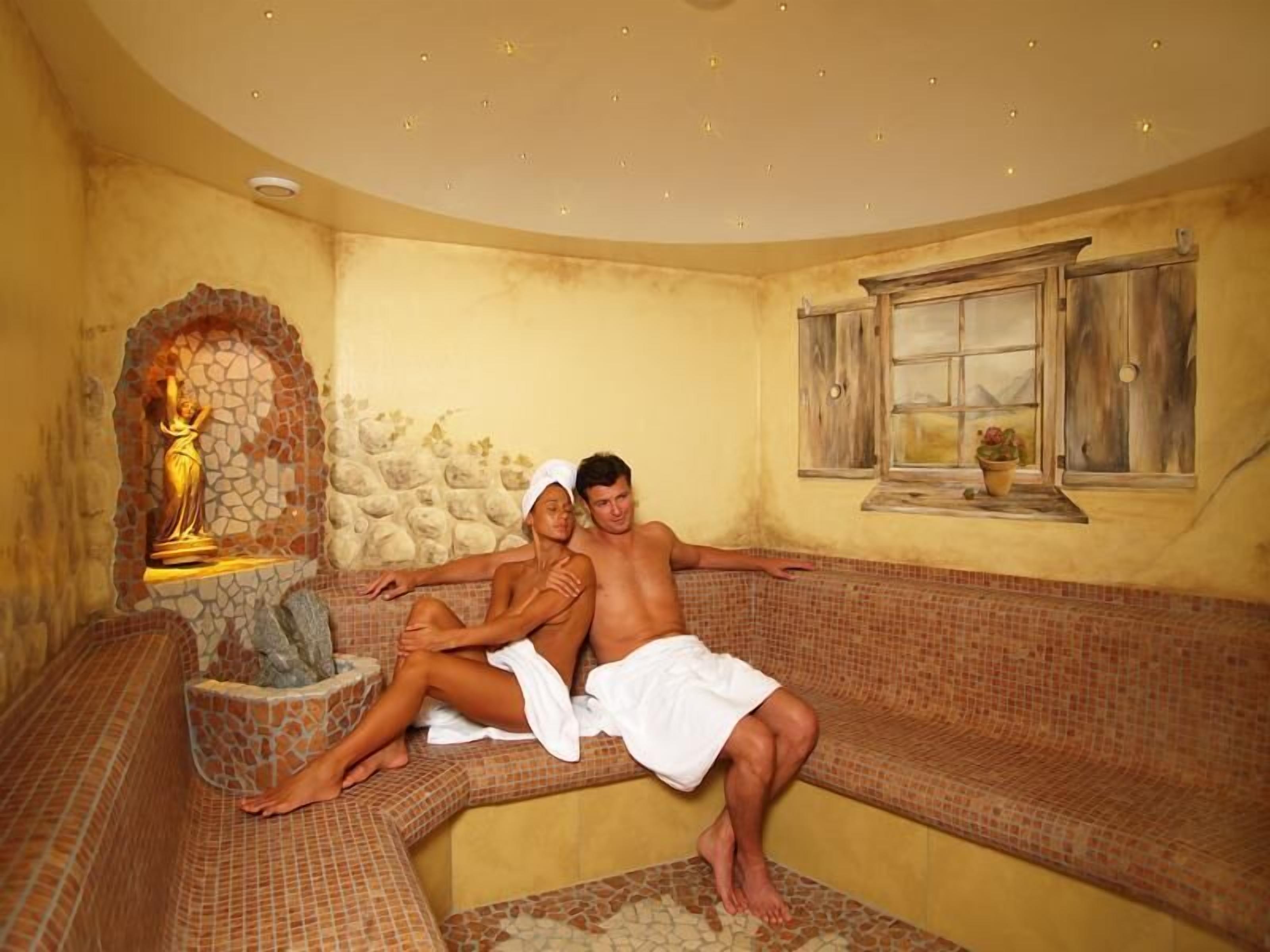 sauna, steam room, hydrotherapy