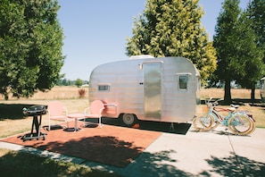 1956 Santa Fe Travel Trailer | Bộ đồ giường cao cấp, truy cập Internet không dây miễn phí