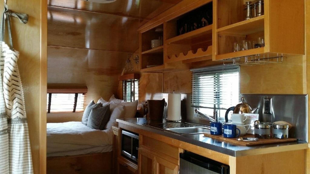 1949 kit chateu | private kitchenette | fridge, microwave, coffee/tea maker, cookware/dishes/utensils