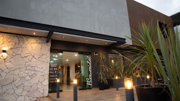 Fachada de la propiedad