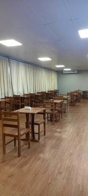 Free daily continental breakfast - Hotel Sempre Executive (Salvador)