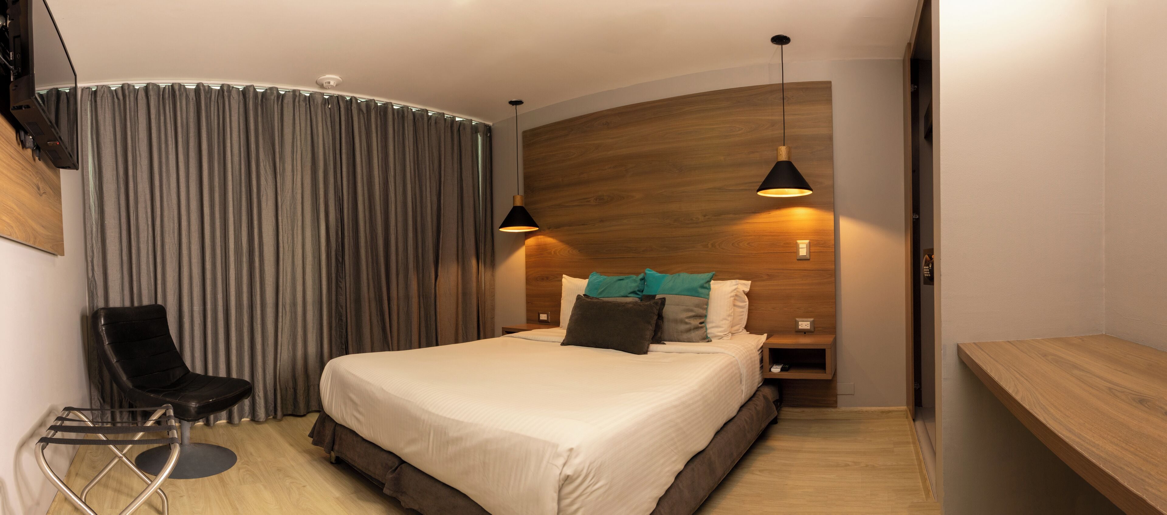 superior double room, 1 double bed | 1 bedroom, in-room safe, blackout curtains, soundproofing