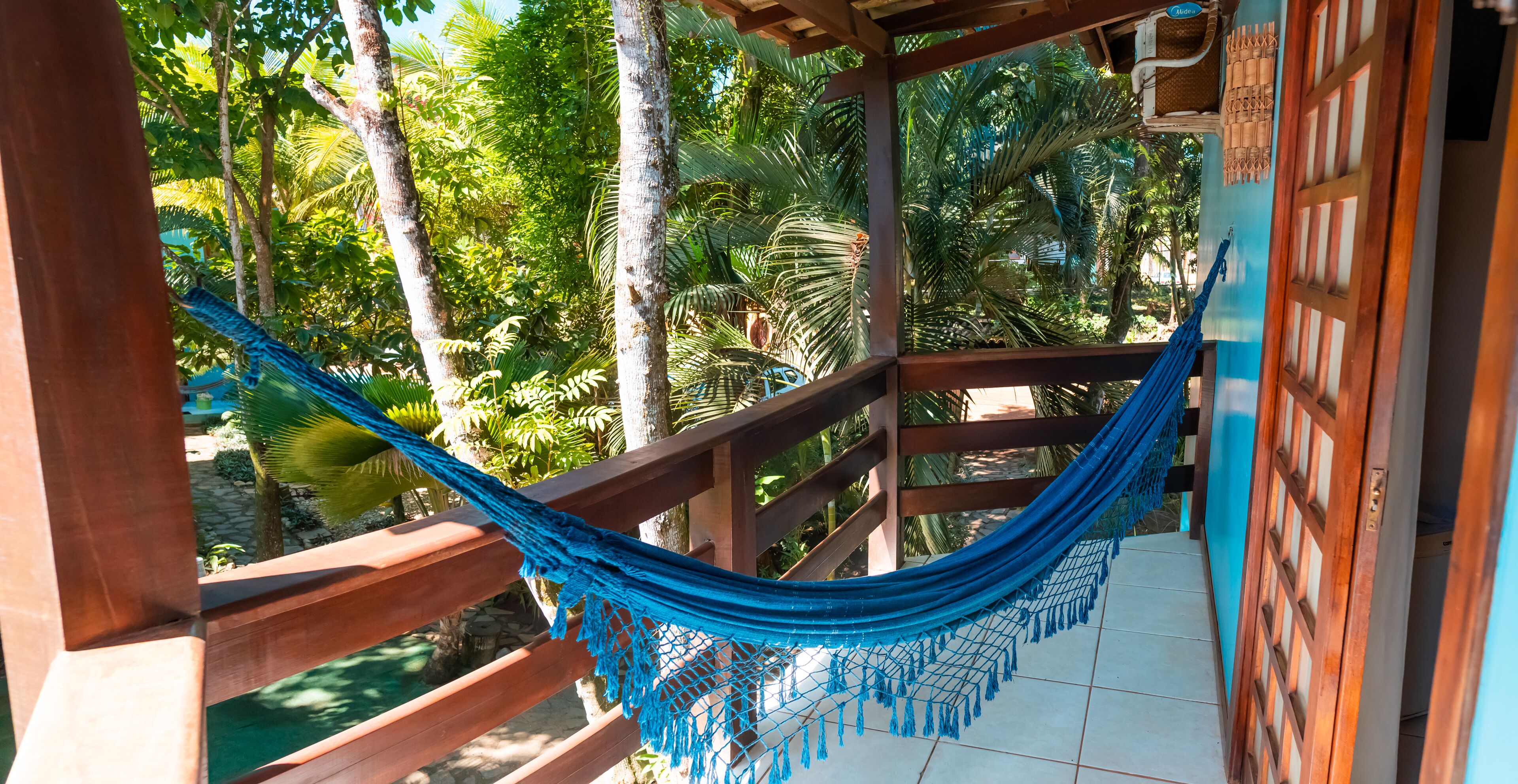 Quarto superior (Family) | Sacada