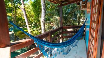 Quarto superior (Family) | Sacada