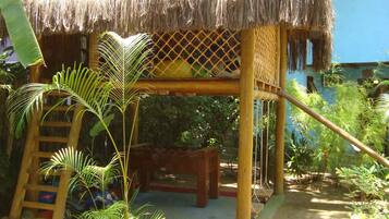 Kawasan main kanak-kanak – terbuka