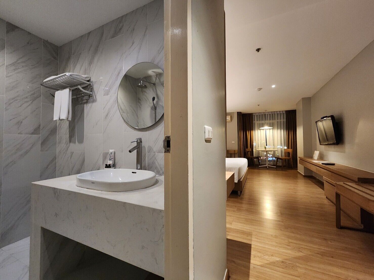 Photo - Brighton Hotel Bangkok