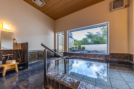 Baño termal público