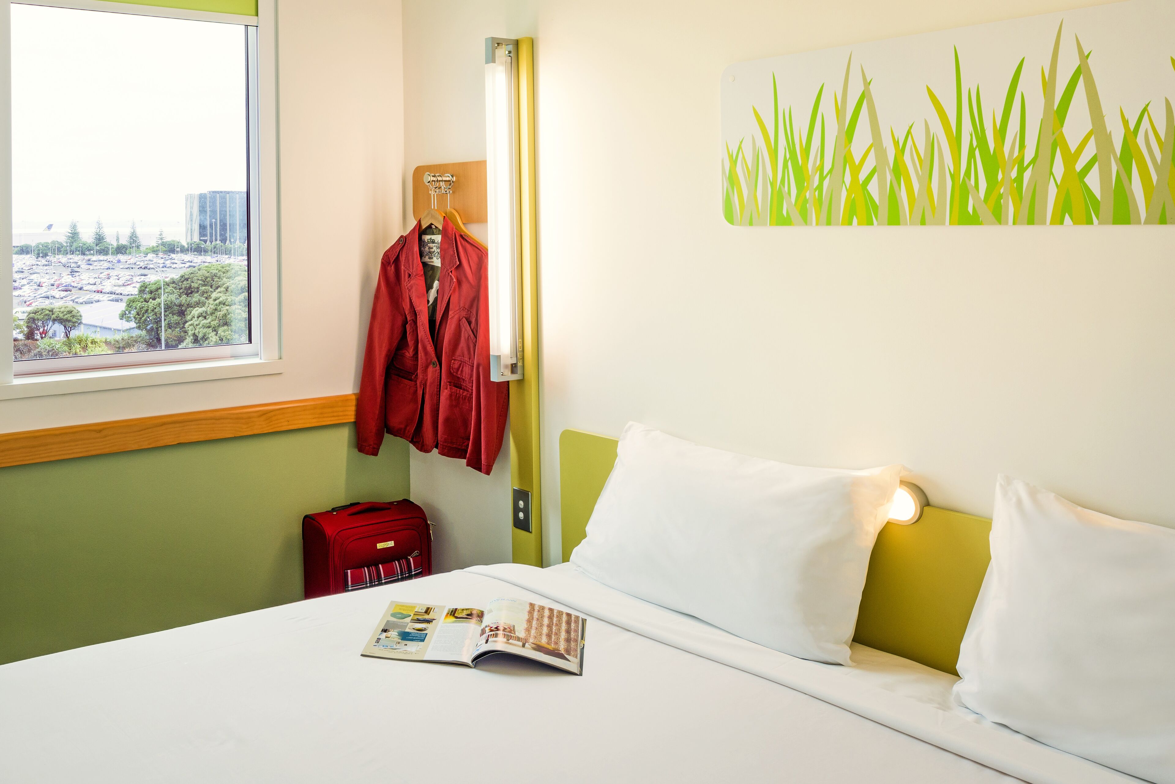 desk, blackout curtains, iron/ironing board, free wifi