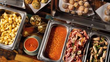 Daily buffet breakfast for a fee