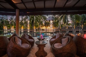 10 bars/lounges, poolside bar - The Haven Khao Lak (Takua Pa)