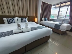 Special 3pax Room | Premium bedding, minibar, rollaway beds, free WiFi