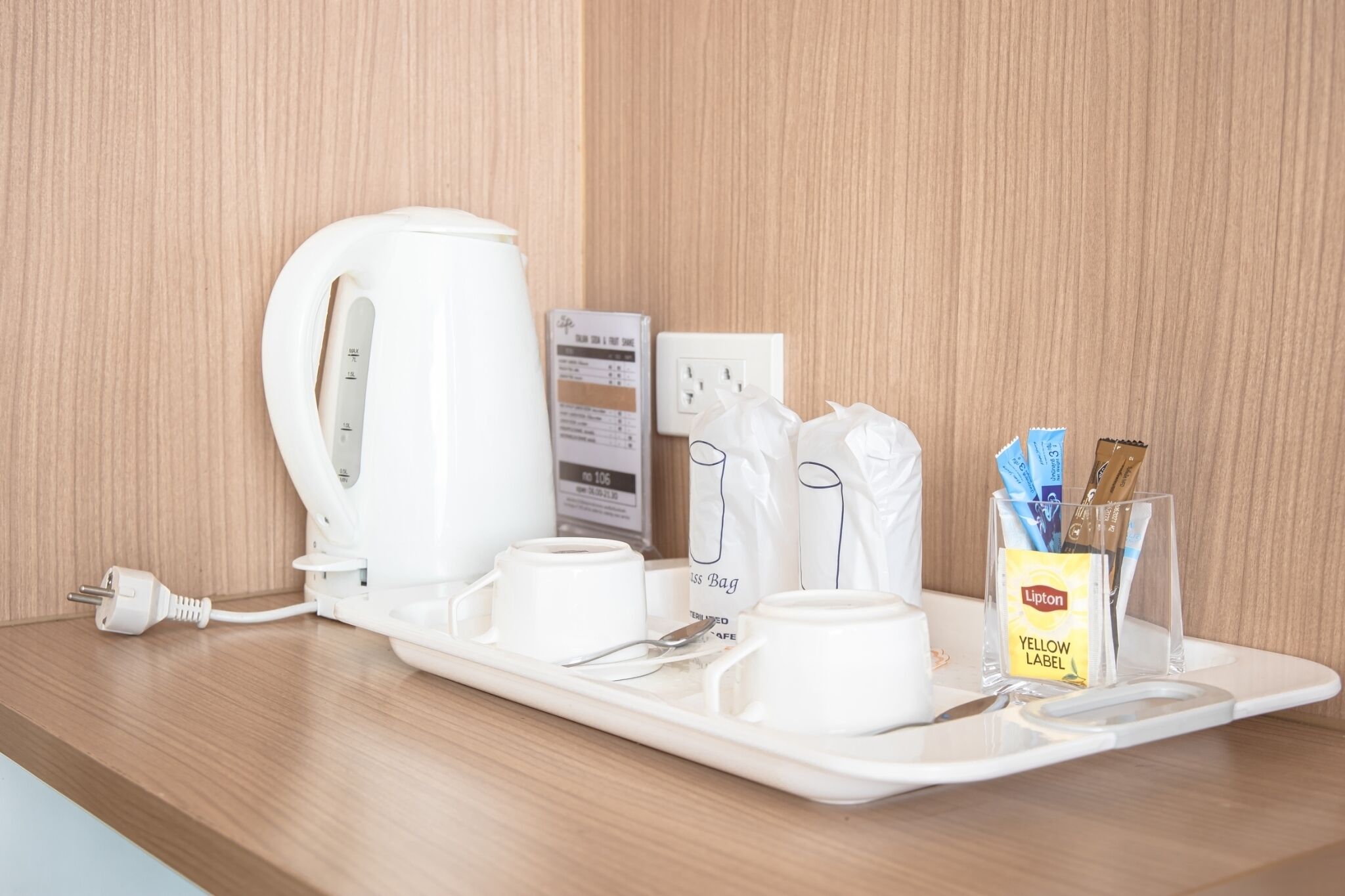 in-room safe, laptop workspace, blackout curtains, rollaway beds