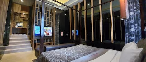 Minibar (inkludert), lydisolert, wi-fi (inkludert) og sengetøy