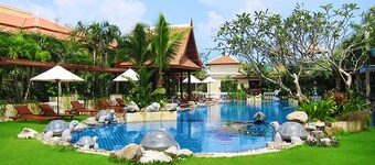 Mae Pim Resort Hotel