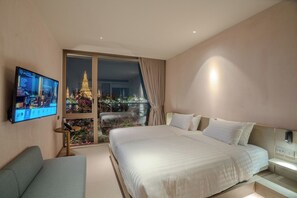 Deluxe Double or Twin Room with River View