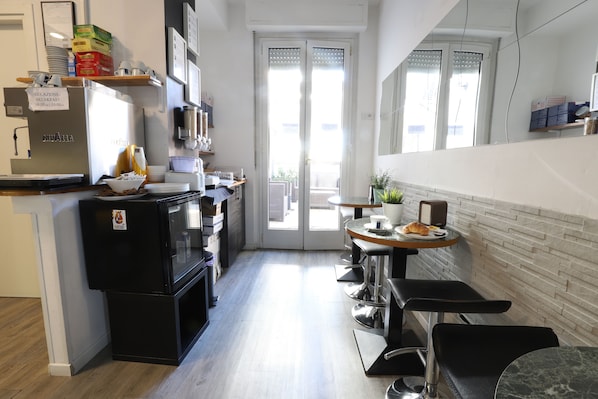 Bar (in der Unterkunft)