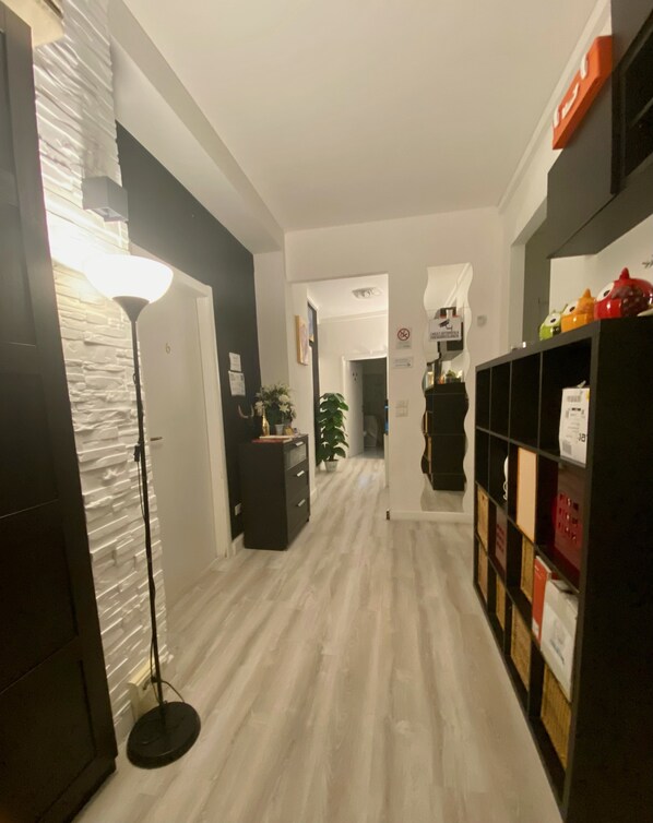 Interior detail - Guest House Pirelli (Milan)