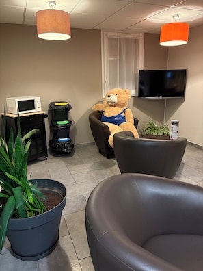 Reception - Brit Hotel Confort Villeneuve Sur Lot (Bias)
