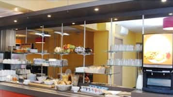 Daily buffet breakfast (EUR 9.9 per person)