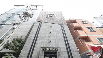 Facciata della struttura