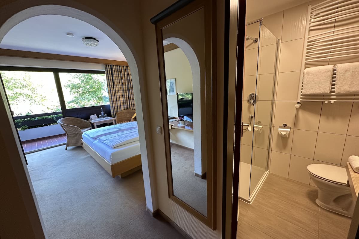 classic double room | 1 bedroom, in-room safe, desk, blackout curtains