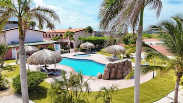 Piscina externa
