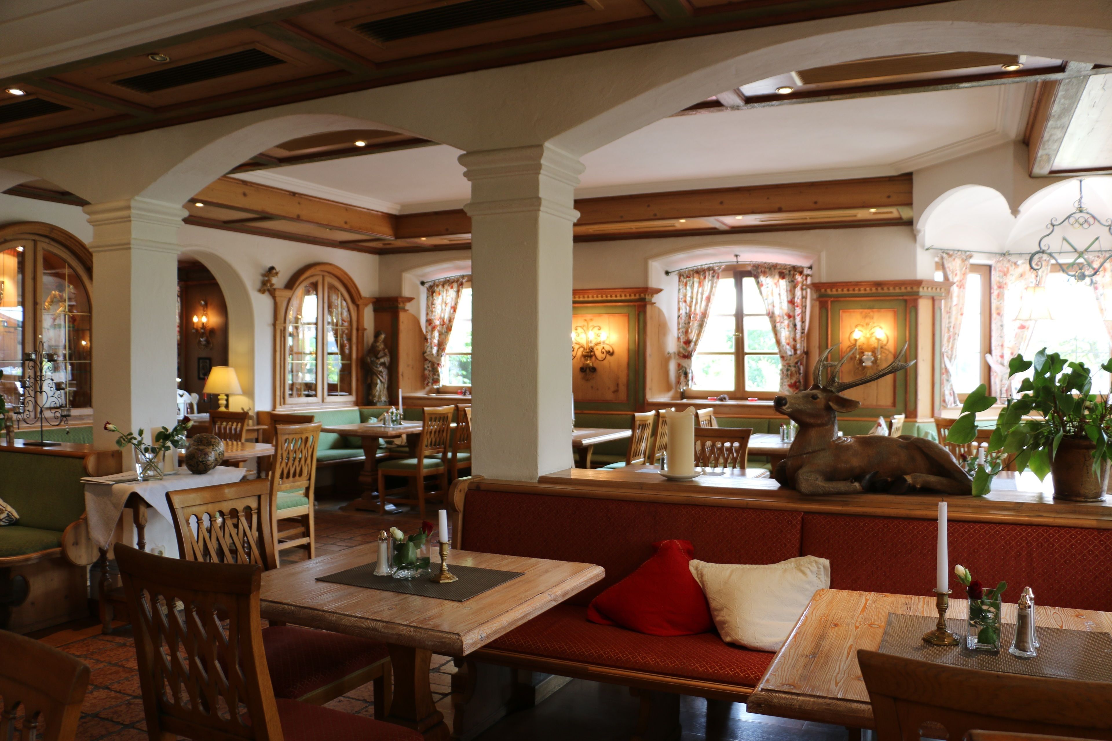 Breakfast, lunch, dinner served; local cuisine, garden views 