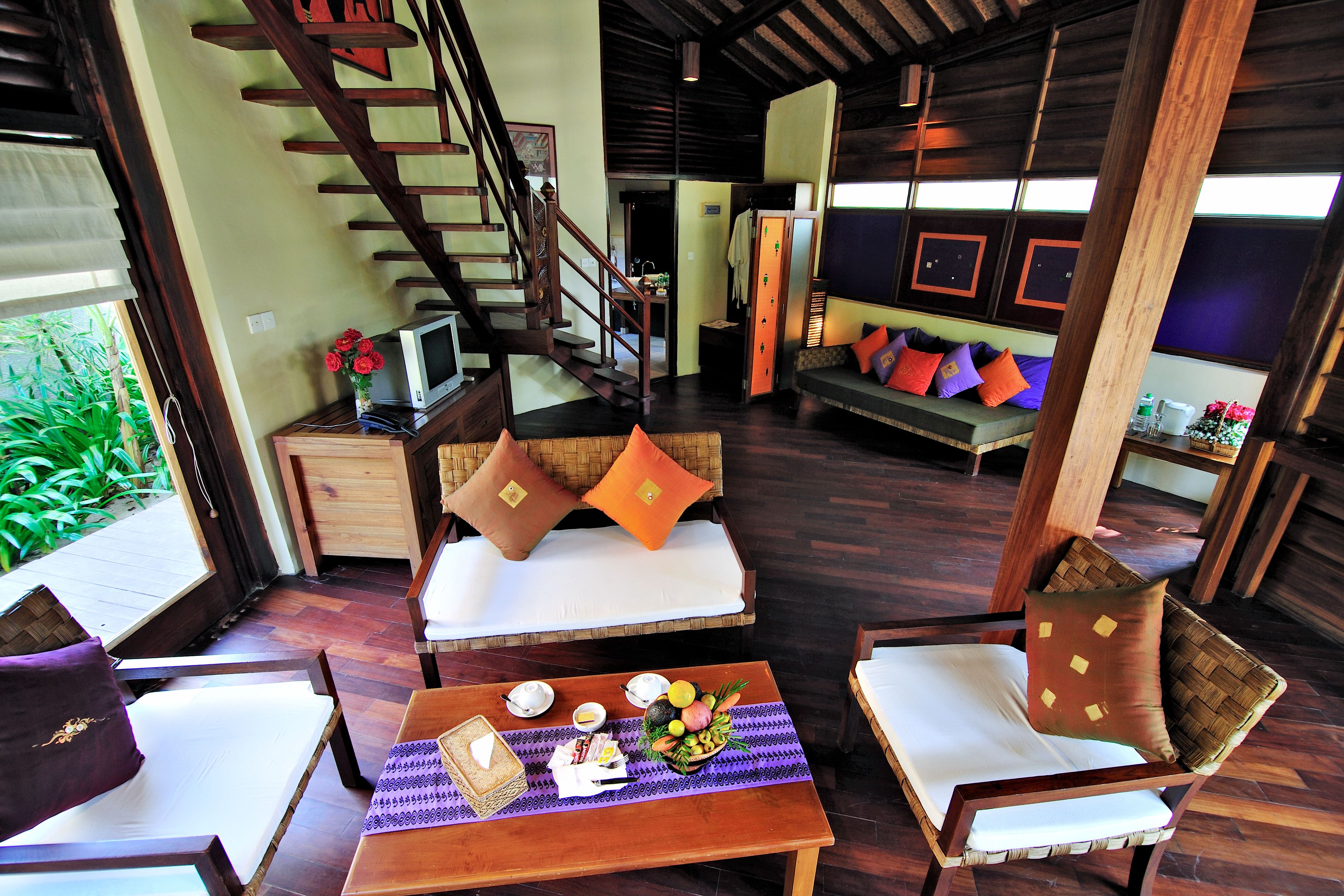 junior suite (cabana cottage) | living area
