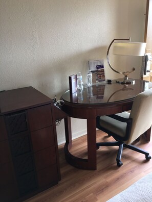 Standard Room, 2 Queen Beds, Non Smoking | Desk, blackout drapes, free WiFi, bed sheets - Royal Inn (Sparta)