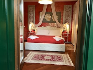 Junior Suite | Balcony