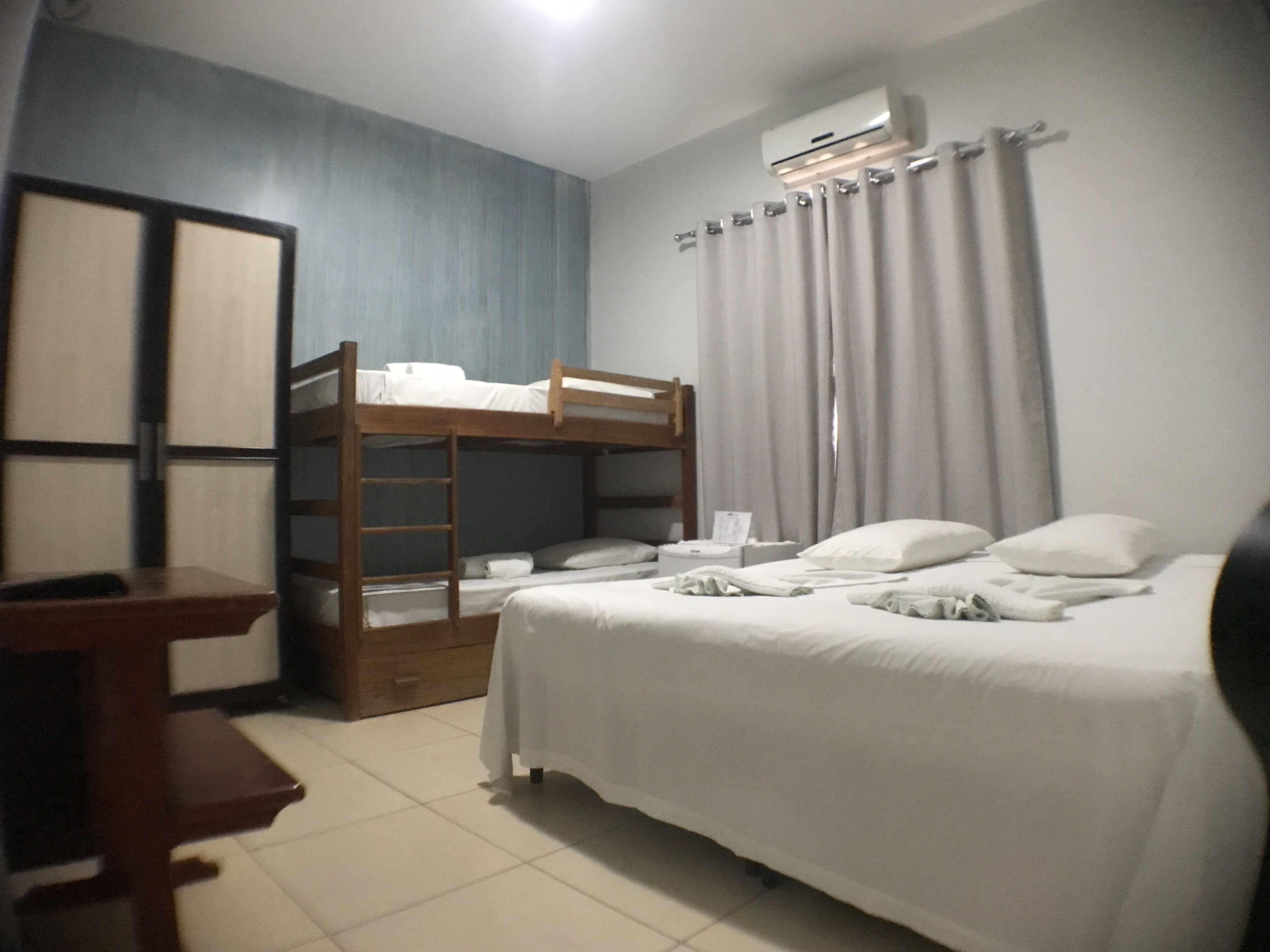 quadruple room | minibar, in-room safe, free cots/infant beds, travel cot