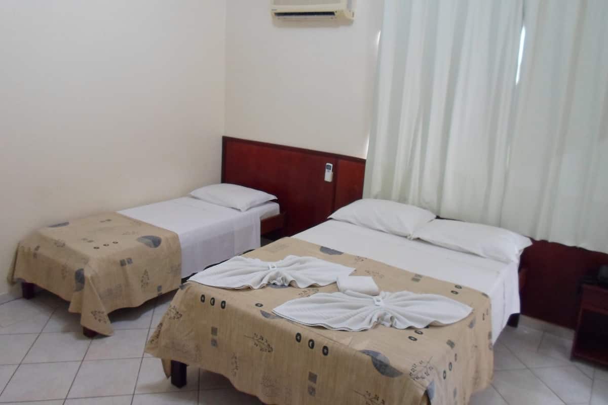 Wifi gratis y ropa de cama 