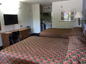 Desk, free WiFi, bed sheets - Flamingo Inn (Kissimmee)
