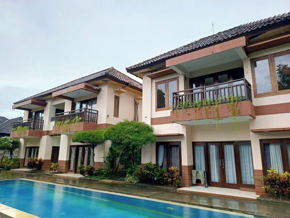 Front of property - Melati Resort & Hotel (Kuta)
