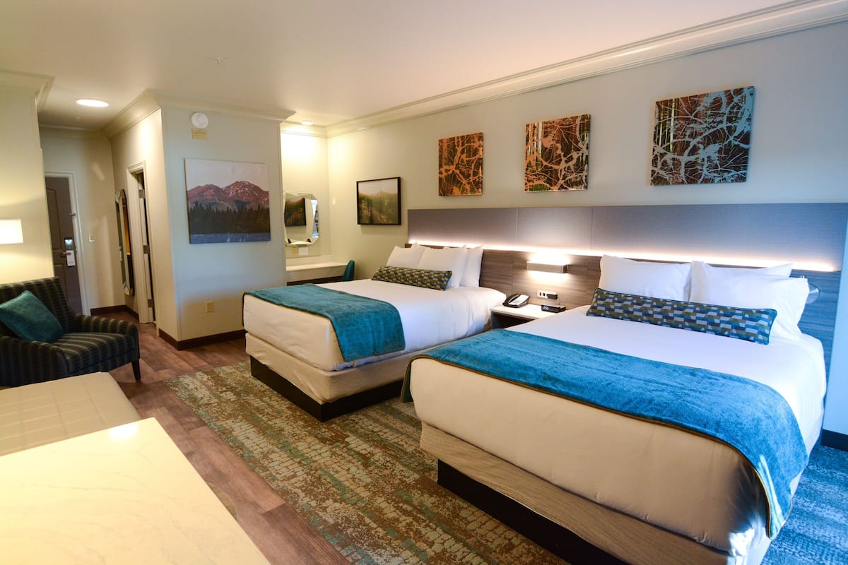Premium bedding, pillow-top beds, in-room safe, desk