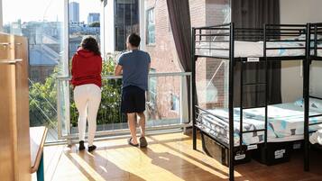 Bed in 10-Bed Mixed Dormitory Room