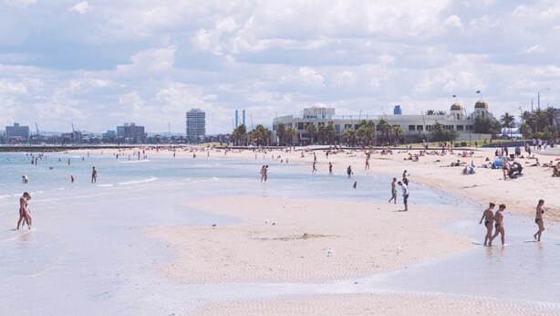 Beach nearby - Barkly Backpackers - Hostel (St Kilda)