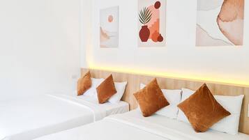 Minibar, caja de seguridad en la habitación y cortinas blackout