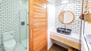 Ảnh chưa phân loại, 5 trong số 23 ảnh, nút